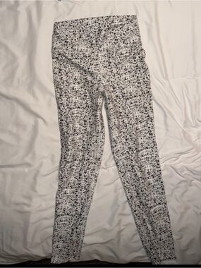 meraki Black & White Printed Leggings
